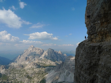 Maja Vidmar in Dolomiti - Sulla Comici - Dimai alla parete Nord della Cima Grande delle Tre Cime di Lavaredo (Dolomiti)