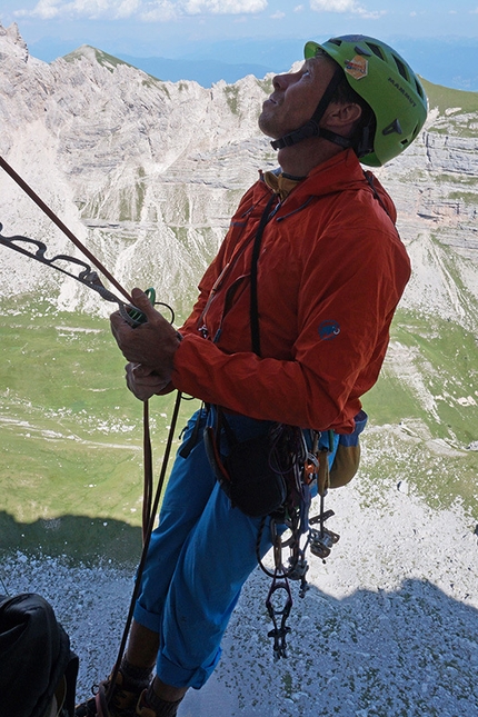 50 anni son volati, 25 regalati - Monte Fibbion (Dolomiti del Brenta) - Luca Giupponi sempre vigile
