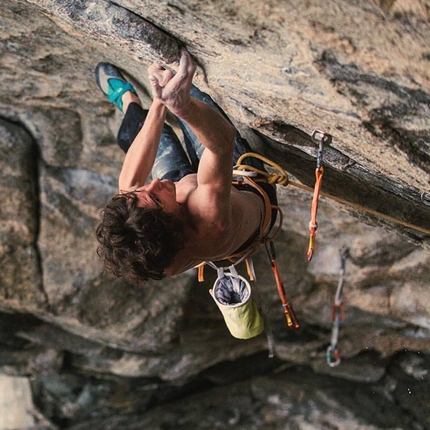 Dave Graham and Ethan Pringle climb Thor's Hammer at Flatanger