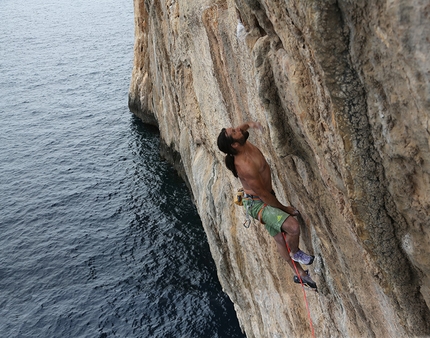 Alexander Huber, Capo Monte Santo, Sardegna - Alexander Huber libera Il Capitano, Capo Monte Santo, Sardegna