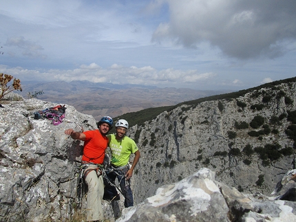 Heroes, Pizzo Campana, Sicily, Massimo Flaccavento, Giorgio Iurato - Giorgio Iurato and Massima Flaccavento on the summit of Heroes, Pizzo Campana (Rocca Busambra)