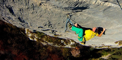 Alessandro Zeni, Ultimo Movimento, Totoga - Alessandro Zeni climbing Ultimo Movimento 8b at Totoga, Dolomites, Italy