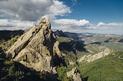 Basilicata climbing Castelmezzano, Pietrapertosa - Basilicata stray rocks climbing expedition