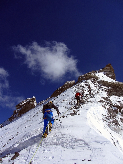 Kyzyl Asker, Kyrgyzstan, Kokshaal Too - Kyzyl Asker 2015: below the west ridge of Kyzyl Asker west shoulder