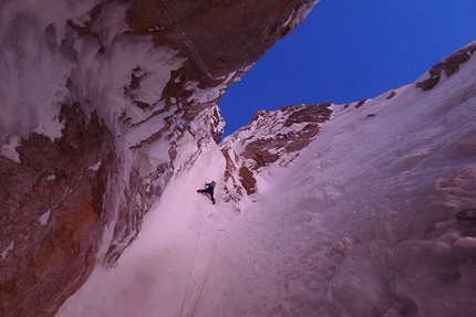 Cerro Adela Norte, nuova via di ghiaccio e misto in Patagonia