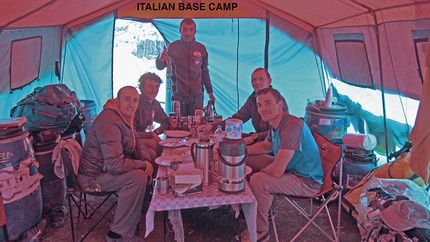 Khane Valley 2015 Italian Karakorum Expedition - Khane Valley 2015 Italian Karakorum Expedition: Italian Base Camp
