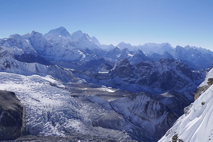 Dazampa Tse, Nepal - Dazampa Tse  (6293m) Nepal: À la verticale de la peine (17/10/2015 & 18/10/2015 Mathieu Détrie, Julien Dusserre, Pierre Labbre, Mathieu Maynadier.