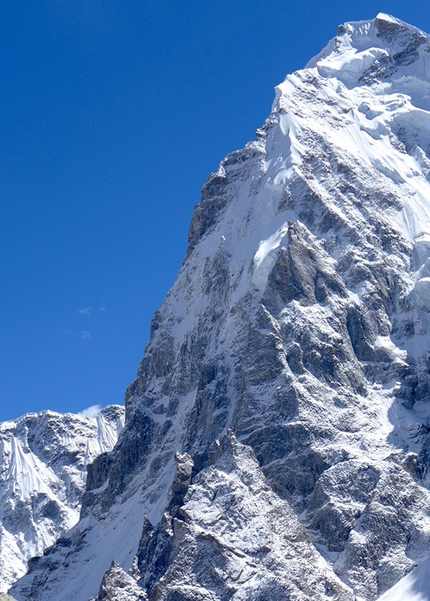 Gave Ding, Nepal, Mick Fowler, Paul Ramsden - Mick Fowler e Paul Ramsden durante la prima salita di Gave Ding, 6571m in Nepal (ED+ 1600m, 7 giorni)