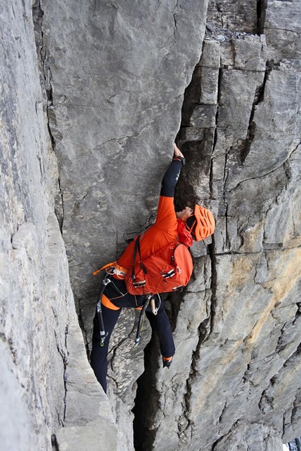 Ueli Steck, Eiger North Face - Difficult crack: Ueli Steck during his ascent of the North Face of the Eiger in 2:23
