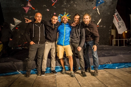 San Vito Climbing Festival 2015 - San Vito Climbing Festival 2015: il team dei tracciatori francesi
: Maurizio Giordani, special guest
: Nina Caprez al Grande occhio
: Nina Caprez, special guest
: il nuovo settore  Grande occhio
: Open Marathon - Falesia di Salinella
: premiazioni bambini
: premiazioni
: Rolando Larcher special guest
: La Sportiva lab test
: Petzl lab test
: Boulder contest qualificazioni
: Boulder contest
: gara genitori gigli
: Hilti lab test
: Hilti lab test
: Massimo Cappuccio presenta Silvio Reffo
: rassegna cinematografica
: staff
san vito climbing festival
: Gabriele Gorobey e Andrea Polo
: Thomas Oheler Bike Show