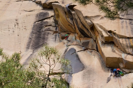 Bavella: new Ragni di Lecco rock climb in Corsica