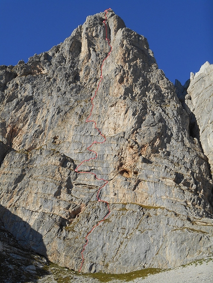 Zamba, Val D'Ambiez, Dolomiti di Brenta - Zamba (370m, 7a max, 6b/c obblig, Gianluca Beliamoli, Andrea Simonini), Val D'Ambiez, Dolomiti di Brenta