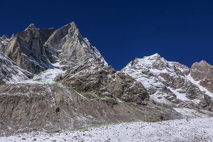 Cerro Kishtwar, Chomochior, Kishtwar, Hayden Kennedy, Urban Novak, Manu Pellissier, Marko Prezelj - Cerro Kishtwar - Chomochior