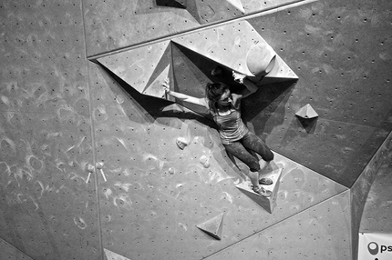La Sportiva Legends Only 2015, live streaming at 20:00