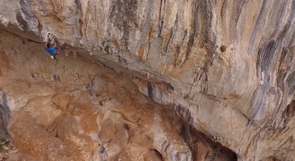 Edu Marin - Edu Marin climbing Chilam Balam 9a+/b at Villanueva del Rosario in Spain.