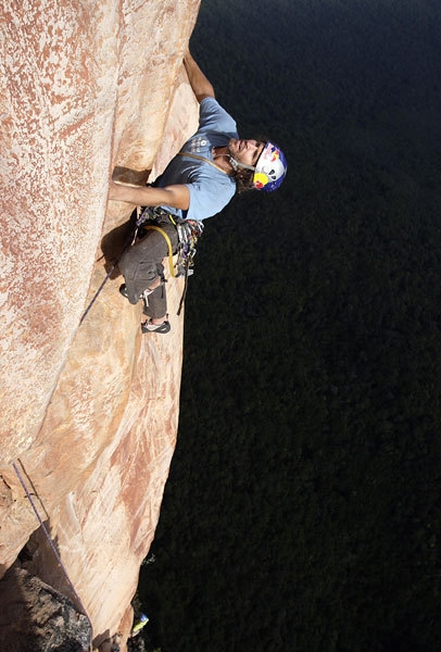 Fegefeuer IX on Acopan Tepui, Venezuela, by Stefan Glowacz, Kurt Albert & Co