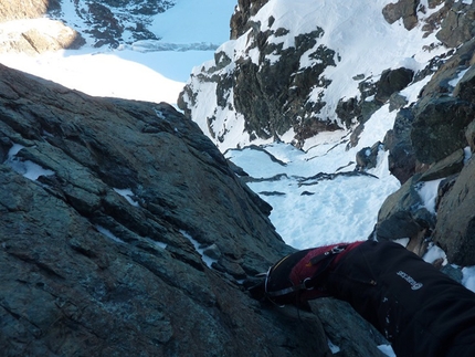 How I enjoy these things: alpinism that borders between reason and passion - Ivo Ferrari climbing the route Antonello Cardinale, Monte Disgrazia