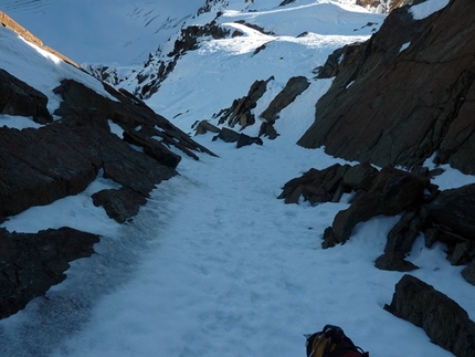 How I enjoy these things: alpinism that borders between reason and passion - Ivo Ferrari climbing the route Antonello Cardinale, Monte Disgrazia