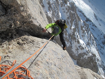 Gran Sasso: Tre Spalle Corno Piccolo enchainment - Rock climbing up the first shoulder