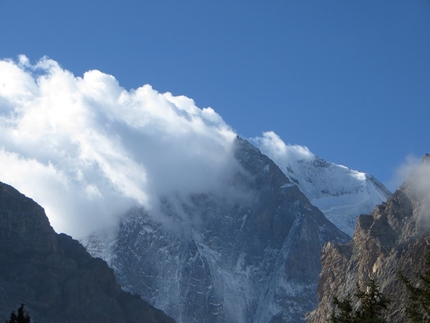 Kirghizistan Pamir Alay, Kara Su, Ak Su, Gian Luca Cavalli, Pier Luigi Maschietto, Giovanni Pagnoncelli, Edoardo Polo, Marcello Sanguineti - Kirghizistan 2015 Pamir Alai: durante il trekking - Il monte Ak Su