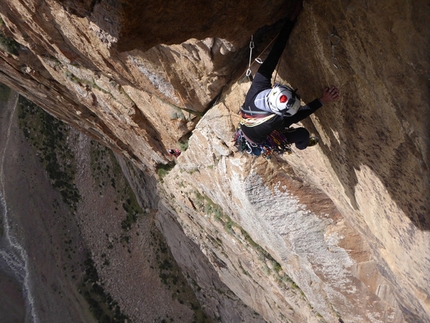 Kirghizistan Pamir Alay, Kara Su, Ak Su, Gian Luca Cavalli, Pier Luigi Maschietto, Giovanni Pagnoncelli, Edoardo Polo, Marcello Sanguineti - Kirghizistan 2015 Pamir Alai: sulla ''Diagonal Route'' alla Yellow Wall