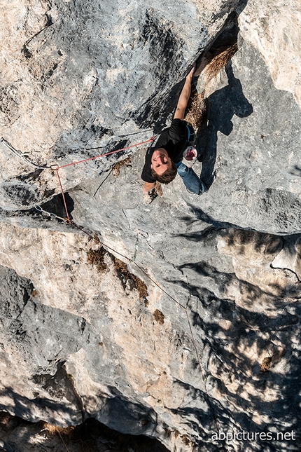 Roland Hemetzberger frees Stefan Fürst desperate at Achleiten