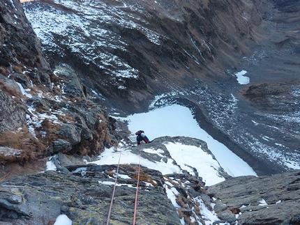 Pizzo del Salto, prima invernale via del Gran Diedro - Scalare