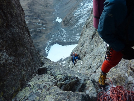 Pizzo del Salto, prima invernale via del Gran Diedro - Tensione...