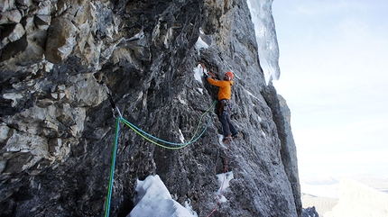 Stralasegne, new mixed climb up the North Face of Pala di San Martino, Dolomites