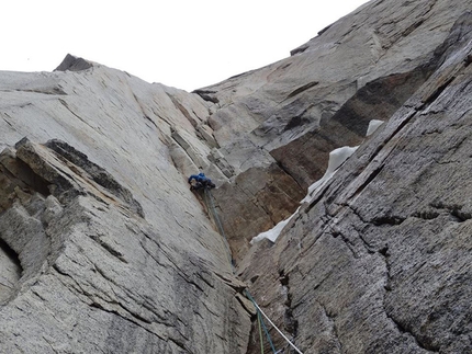 Psycho Vertical, Torre Egger, Patagonia - Psycho Vertical, Torre Egger, Patagonia