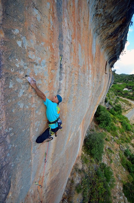 Ulassai, Sardinia, Altri Cieli - Simone Sarti climbing Liz (8a+), Ulassai.