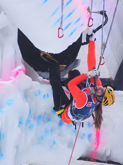 Ice Climbing World Cup 2016 Corvara - Coppa del Mondo di arrampicata su ghiaccio 2016 Corvara: Petra Klingler