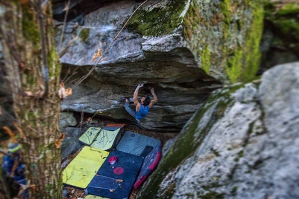 Luca Rinaldi - Luca Rinaldi sending The guilty of the hilti, 8A, Brione (CH)