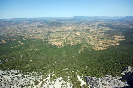 Umbras, P.ta Cusidore - La quiete della profodità della Piana di Oliena