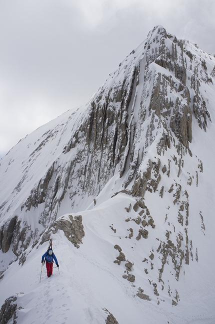 Sci Ripido e Scialpinismo. I 3000 delle Dolomiti - Sulla cresta tra le due Tofane