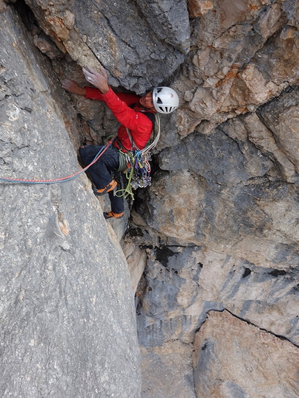 Punta del Pin, Prags Dolomites, Ulrich Viertler, Raffaele Sebastiani - Die Leiden des Jungen Werther (250m, VIII+/IX- , R3, III:EX, Ulrich Viertler, Raffaele Sebastiani summer 2015)