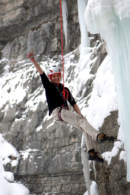 Lucie Hrozova, Saphira, The Fang Amphitheater, Vail, Colorado, USA. - Lucie Hrozová su Saphira, The Fang Amphitheater, Vail, Colorado, USA.