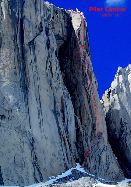 Takaaki Nagato, Katsutaka Yokoyama, Patagonia - Takaaki Nagato e Katsutaka Yokoyama in Patagonia: Pilar Canino (7b, 600m) parete ovest Cerro Piergiorgio.