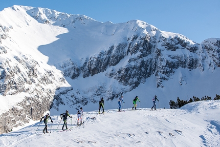 Scialpinismo: a Piancavallo, Robert Antonioli e Laetitia Roux vincono la Transcavallo Sprint Race