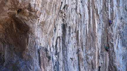 Pico Pirineos, Monterrey, Messico, Rolando Larcher, Maurizio Oviglia, Luca Giupponi - Rolando Larcher in apertura sul secondo tiro di El Lobo del Desierto