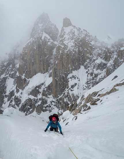 Link Sar West, Karakoram, Jon Griffith, Andy Houseman - Jon Griffith e Andy Houseman durante la salita di Link Sar West, Karakoram (07/2015)