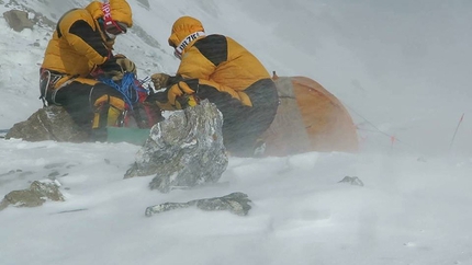 Nanga Parbat in winter, Simone Moro, Alex Txikon, Ali Sadpara, Tamara Lunger - Nanga Parbat in winter