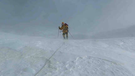 Nanga Parbat in winter, Simone Moro, Alex Txikon, Ali Sadpara, Tamara Lunger - Nanga Parbat in winter: Tamara Lunger