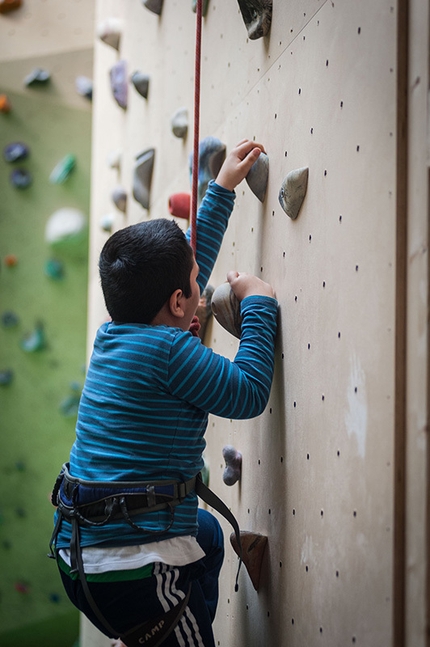 conTatto Verticale - la prima giornata italiana dell’arrampicata per non vedenti - conTatto Verticale a Roma.