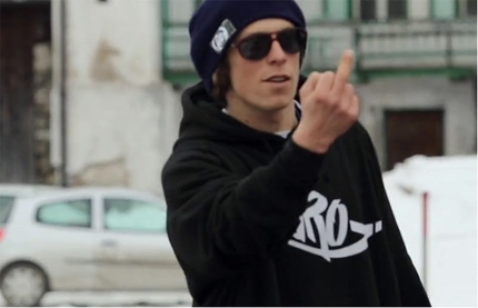 Coffee break #20 - Dal basso - Still da video