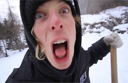Coffee break #20 - Dal basso - Still da video