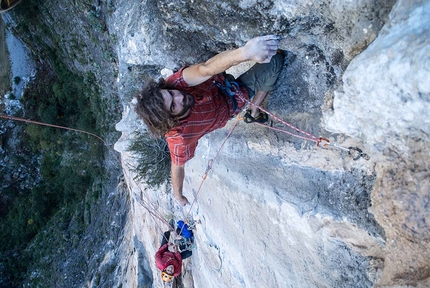 Climbing: El Chaman Loco, El Salto, Mexico, Simone Pedeferri, Paolo Marazzi, Marco Maggioni - During the first ascent of El Chaman Loco, El Salto, Mexico (Simone Pedeferri, Paolo Marazzi, Marco Maggioni 11/2015)