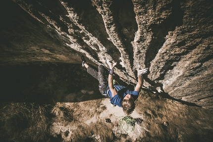 Arrampicata sportiva: Alexander Megos  - Alex Megos su First Round First Minute 9a a Margalef, Spagna nel febbraio 2016