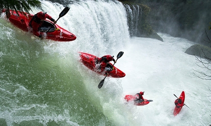 Banff Mountain Film Festival World Tour Italy 2016 - Chasing Niagara