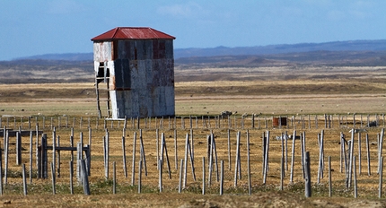 Patagonia climbing - The remains of an Estancia in the Tierra del Fuego, Patagonia